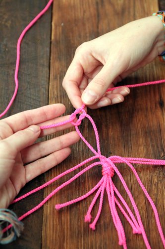 как да си направим висяща саксия с въже