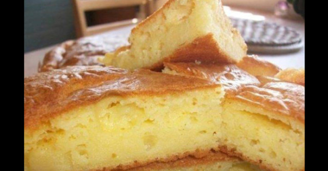 Бърз бъркан тутманик с кашкавал - вкус, по-добър от оригинала за 10 ...